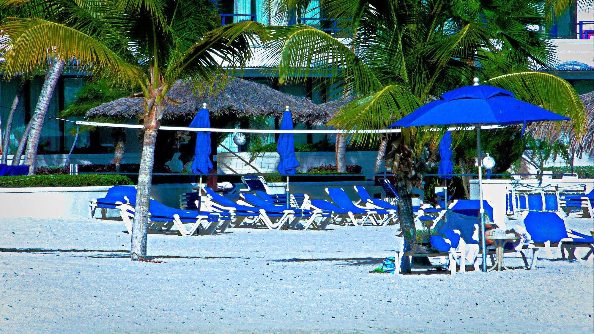 Hilton Vacation Club Royal Palm St Maarten Koolbaai Exterior foto